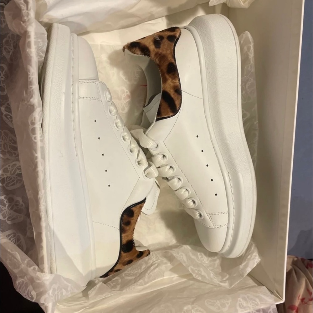 Womens Alexander Mcqueens